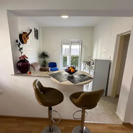 Villa Nela Тиват Экстерьер фото