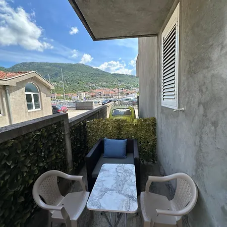 Villa Nela Тиват Экстерьер фото
