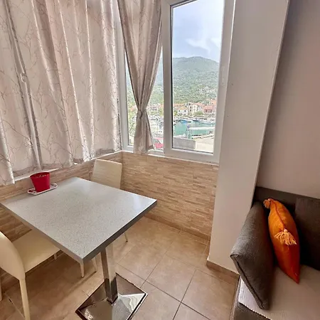 Villa Nela Тиват Экстерьер фото