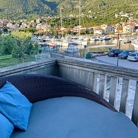 Villa Nela Тиват Экстерьер фото