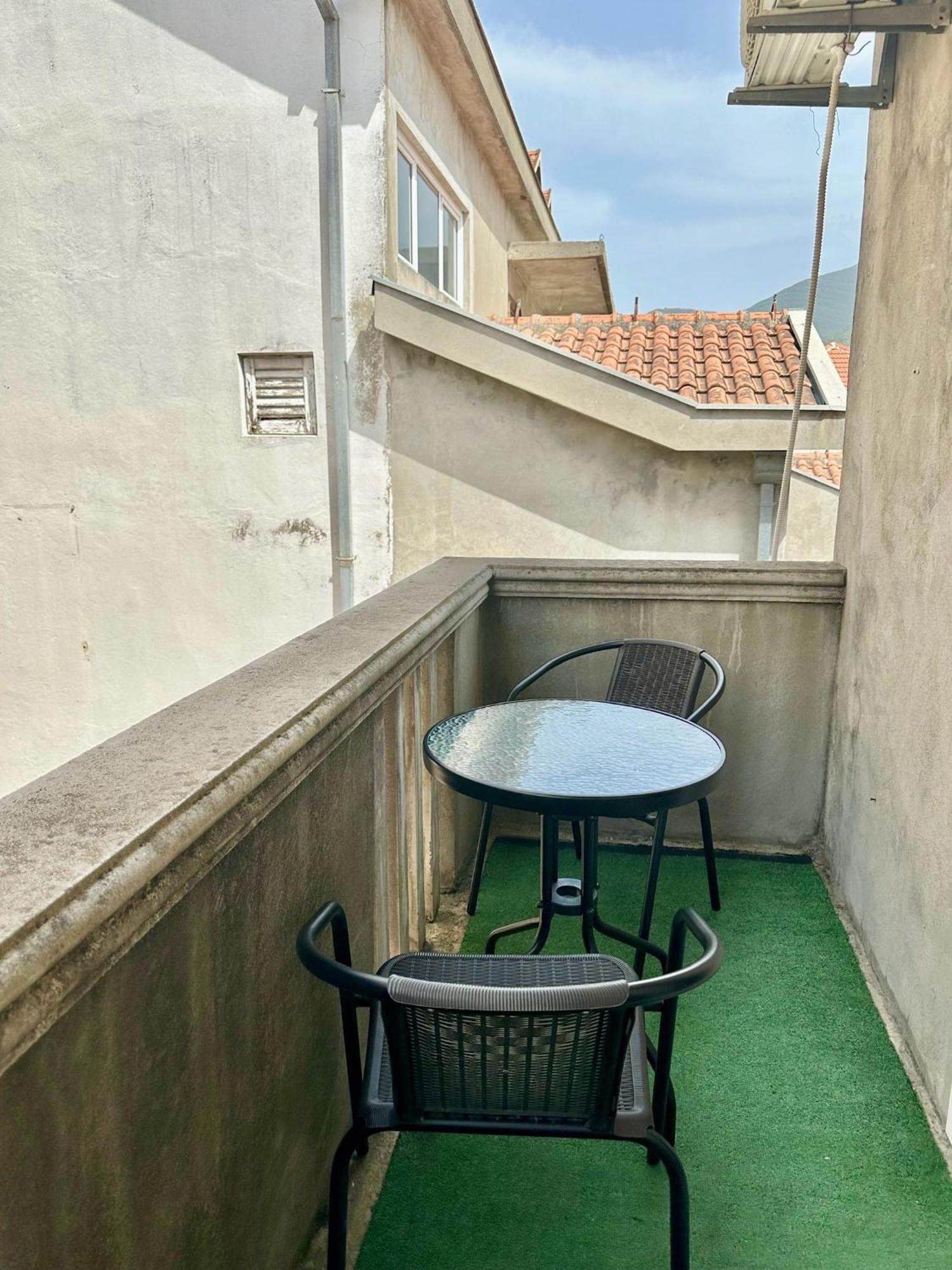 Apartment Nela Tivat