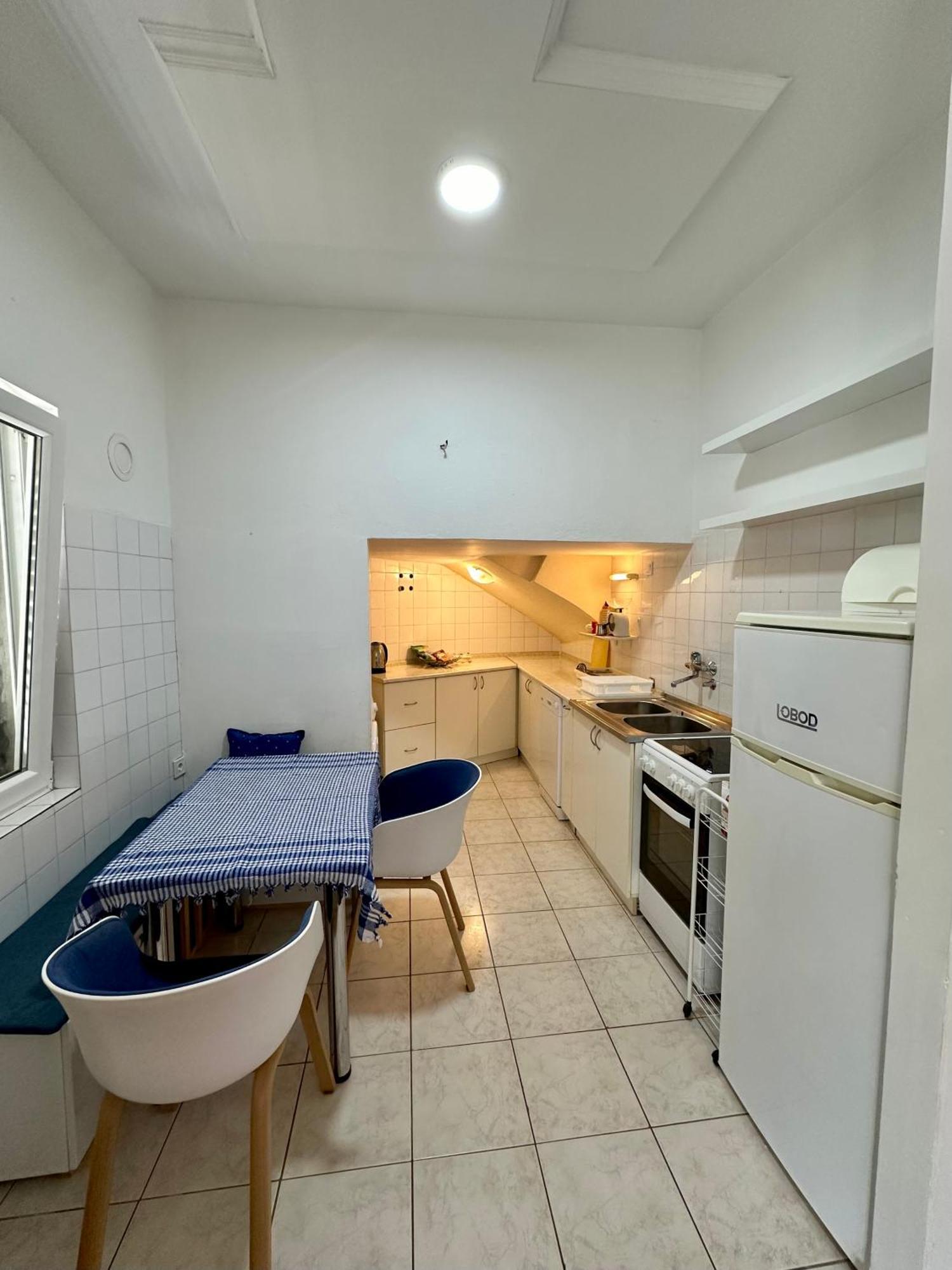 Apartment Nela Tivat